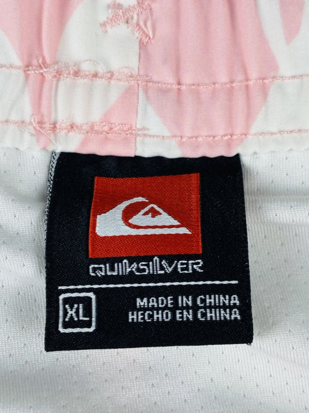 Quiksilver Mens XL Pink Tropical Swim Shorts Drawstring Waistband w/ Pockets - Picture 3 of 15